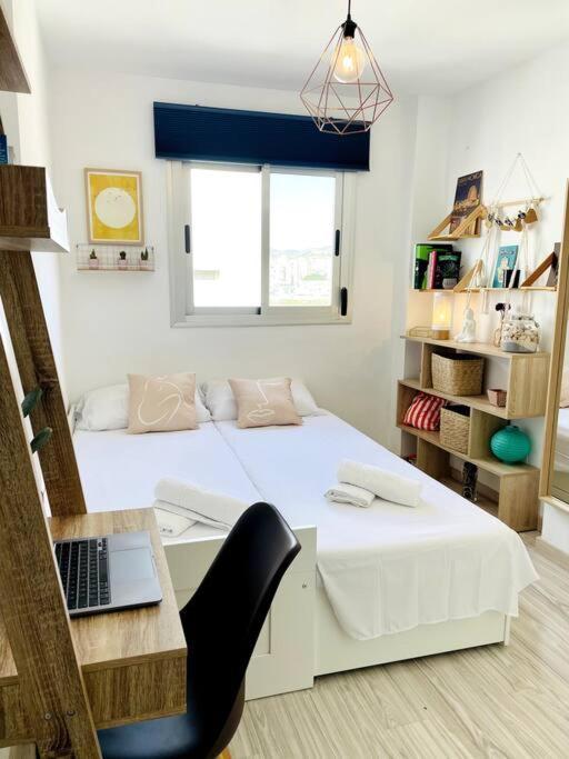 Magnifique Duplex Avec Terrasse Proche De La Plage Málaga Eksteriør billede