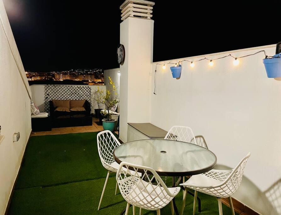 Magnifique Duplex Avec Terrasse Proche De La Plage Málaga Eksteriør billede